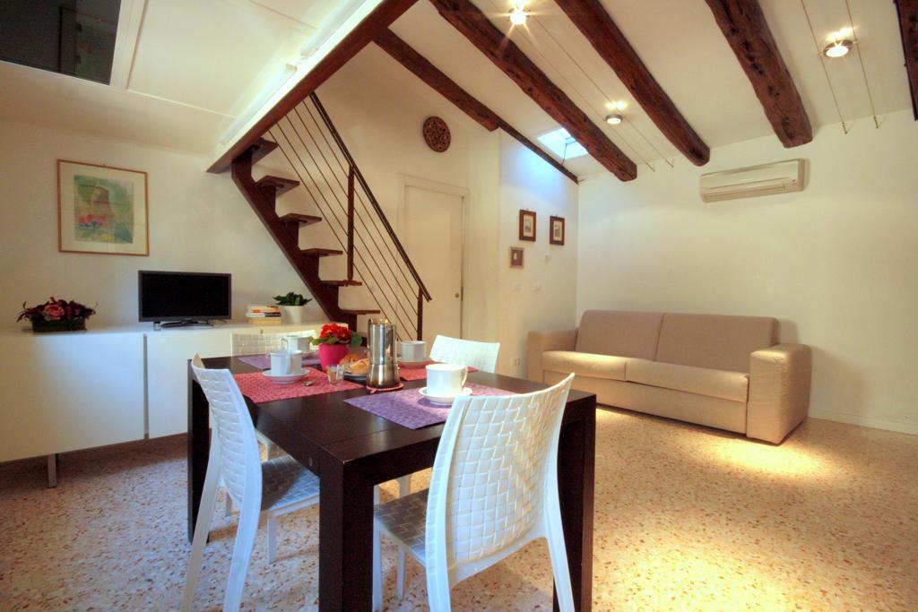 Biennale Apartment Venice Exterior photo