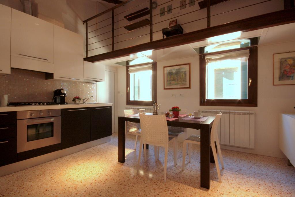 Biennale Apartment Venice Exterior photo